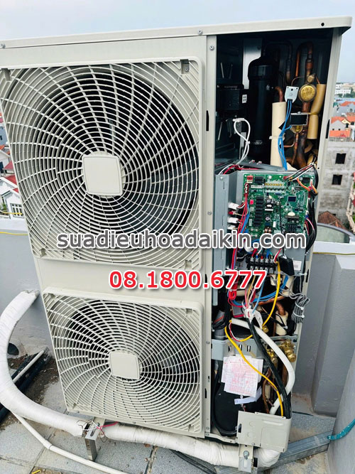 Nối ống gió điều hòa Daikin
