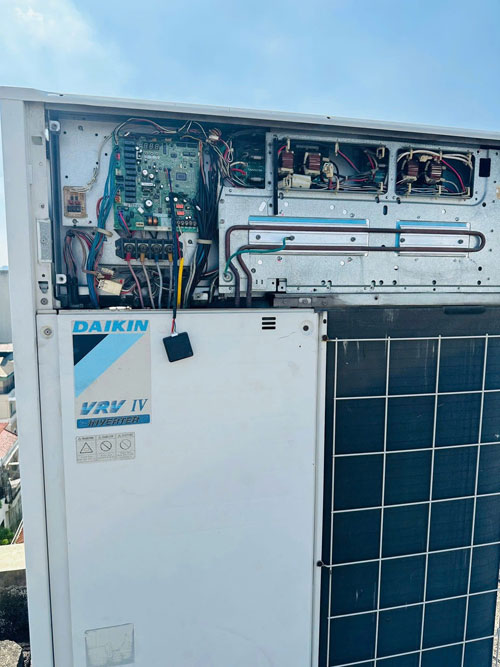 bảo dưỡng điều hòa trung tâm VRV