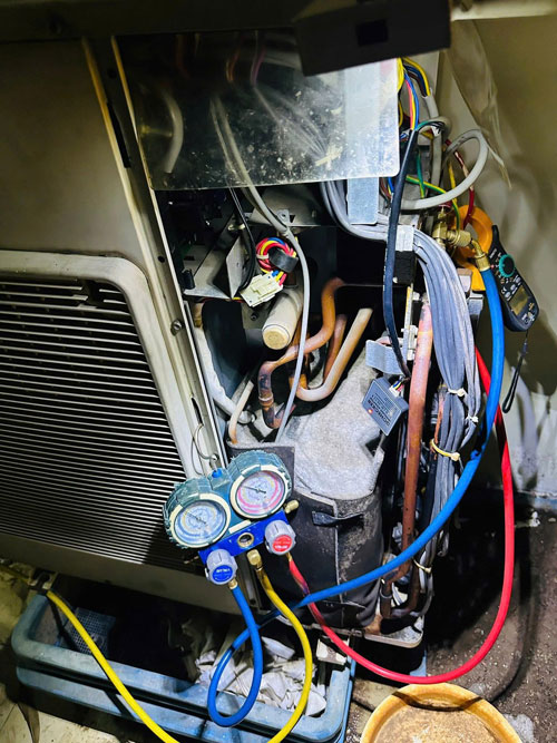 Sửa điều hoà trung tâm Daikin VRV nối ống gió tại Hà Nội 