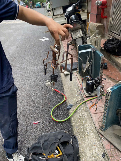 bơm gas cho điều hòa