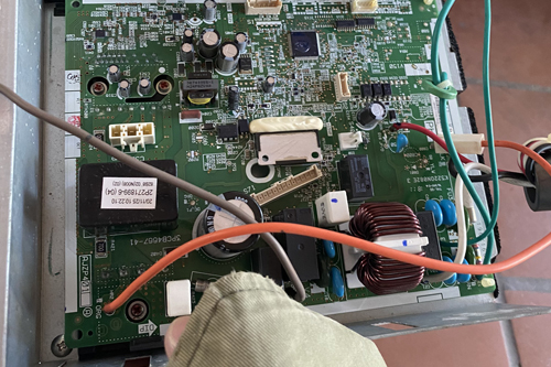 Điều hoà Daikin báo lỗi JA