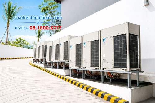 Giá vệ sinh điều hòa công nghiệp Daikin